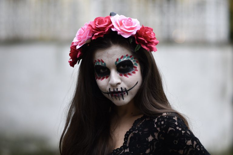 Anleitung: La Catrina selber schminken an Halloween oder Karneval